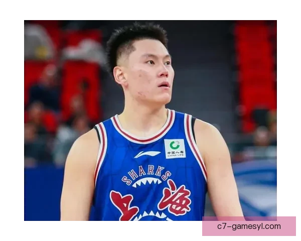 上海队延长李弘权假期 新晋奶爸享受家庭时光